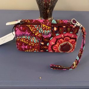 🌹Vera Bradley Brand New Small Wristlet / Wallet🌹